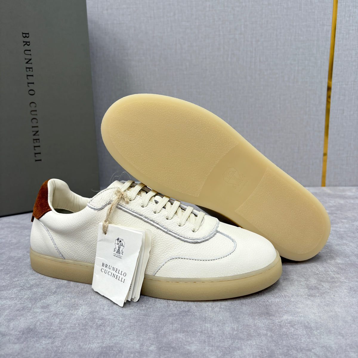 Cream Leather Gum Sole Low-Top - Men's