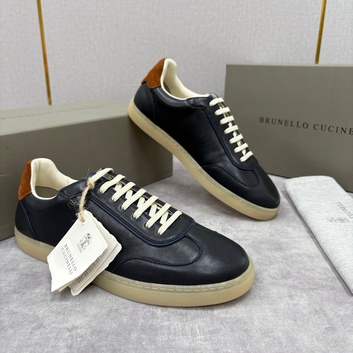 Cream Leather Gum Sole Low-Top - Men's