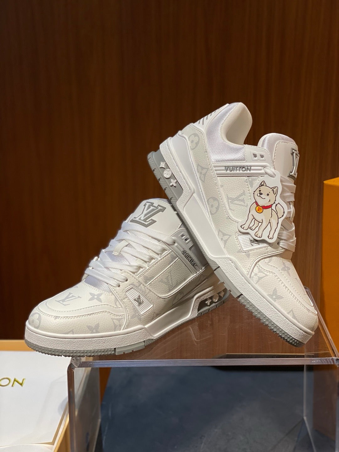 Cream Leather Logo Chunky - Men's