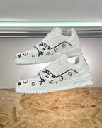 White Leather Graphic Print Low-Top - Men's