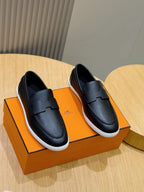 Black Leather Contrast Sole Loafer - Men's