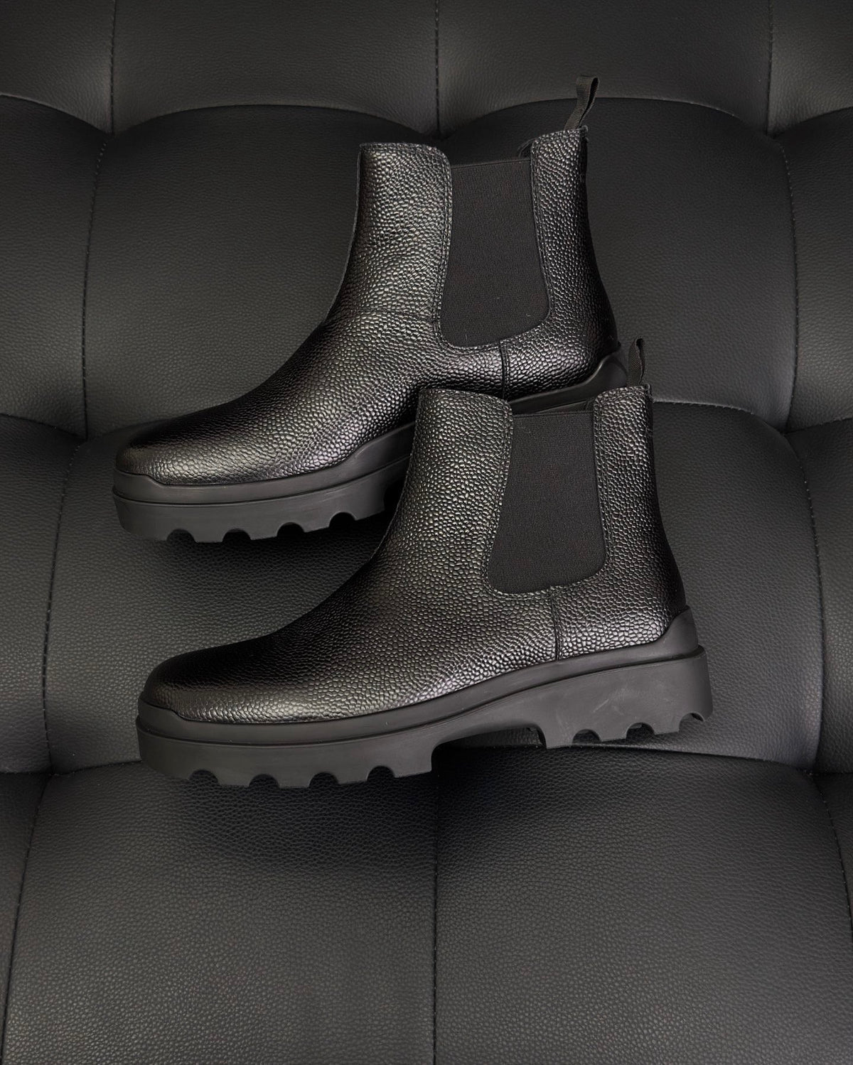 Black Suede Plain Chelsea Boot - Men's