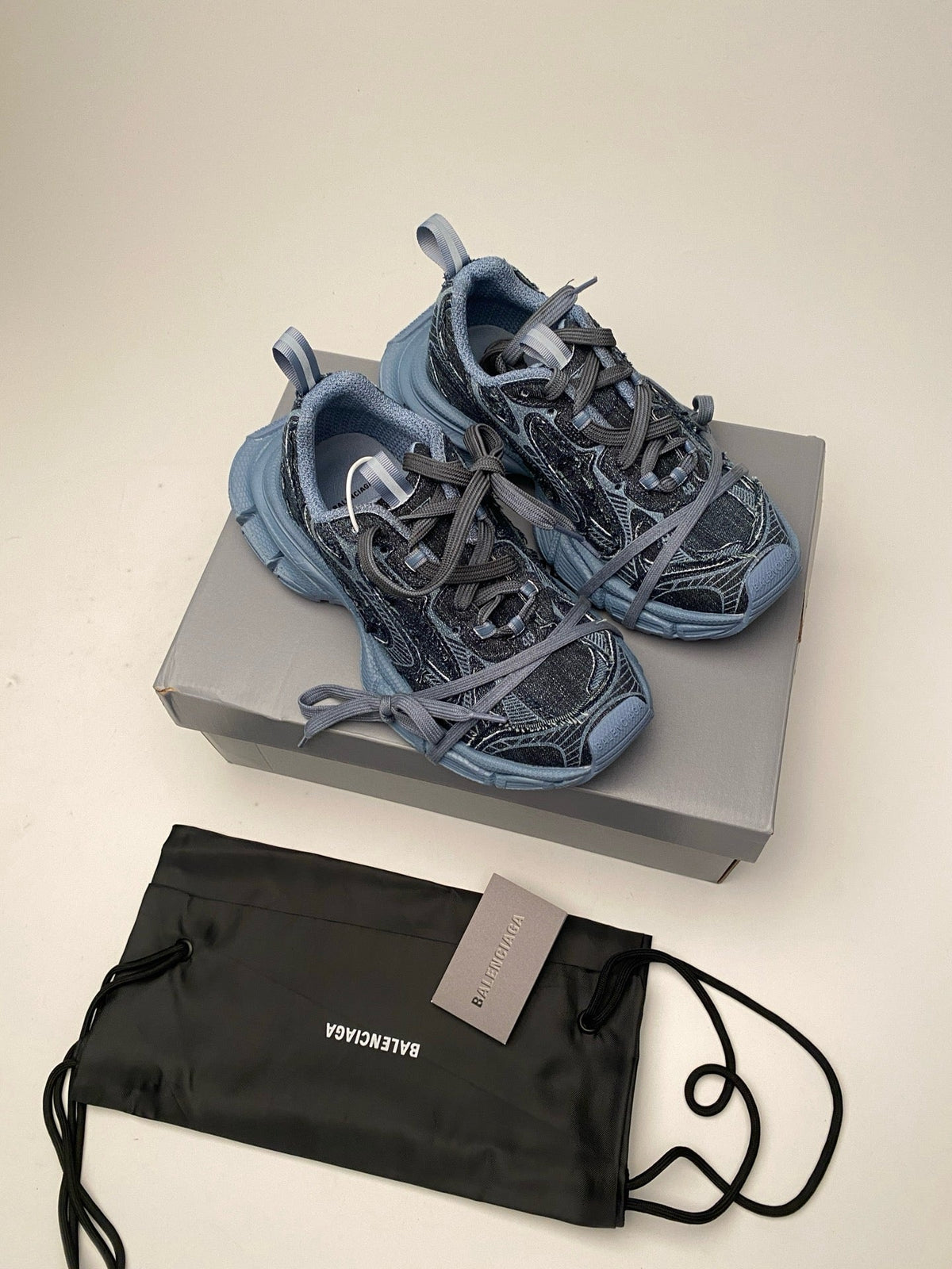 Panelled Runner Black Sneakers