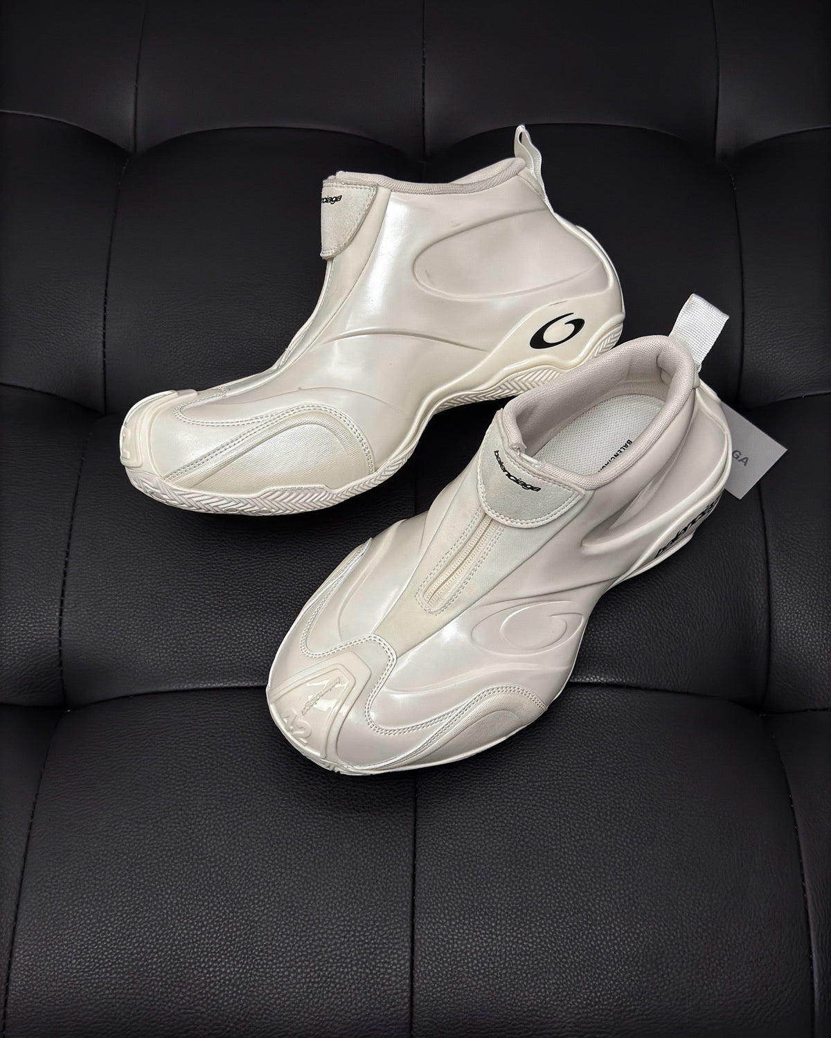 Cream Leather Moulded Chunky - Men's