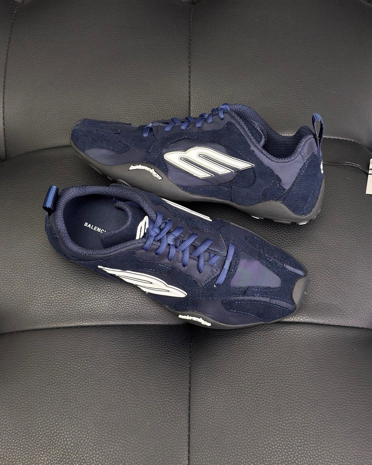 Caged Panel Runner Sage Sneakers