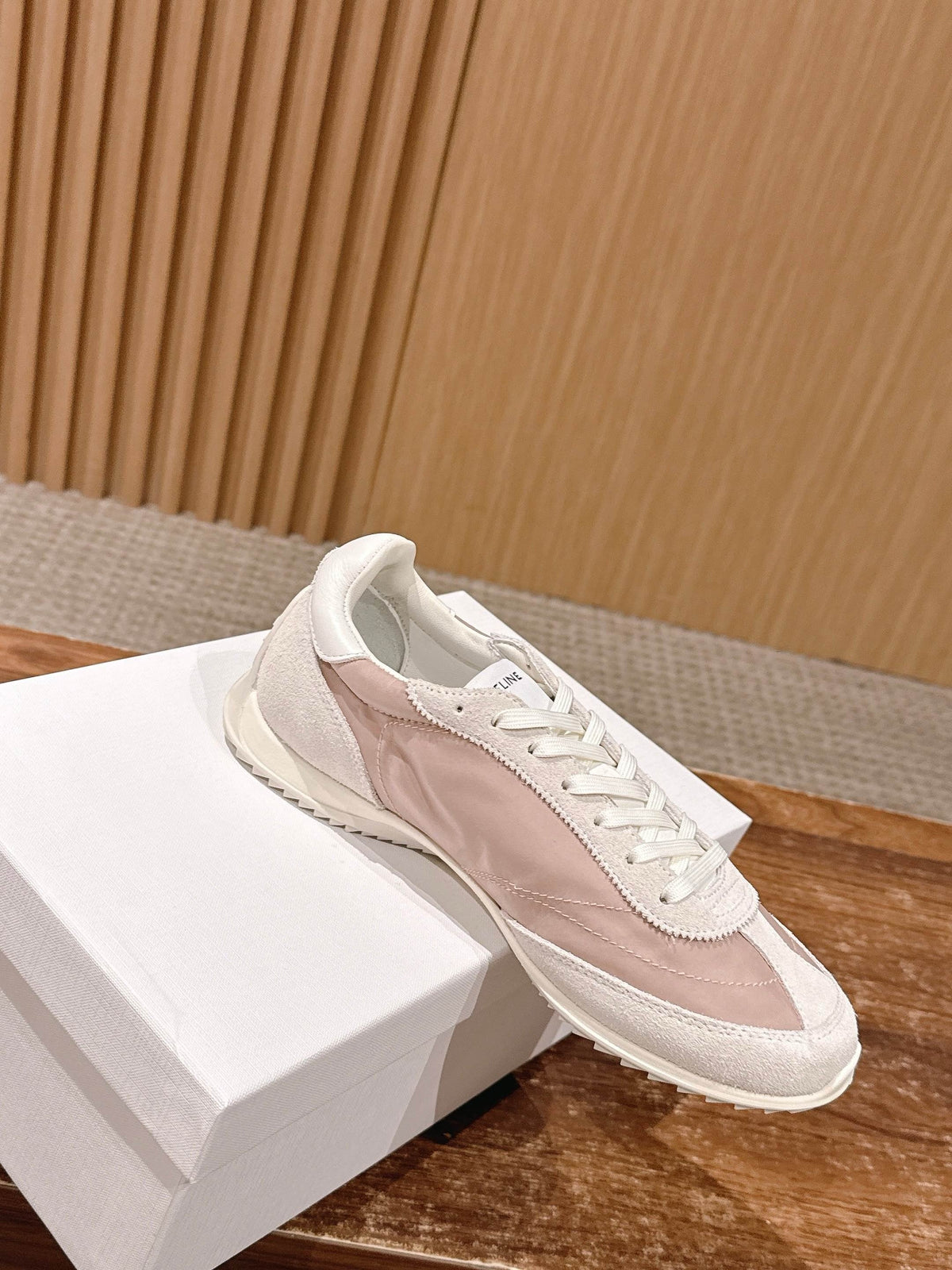 White Leather Cupsole Low-Top - Women's