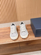 Leather Low-Top Grey Sneakers - Men's