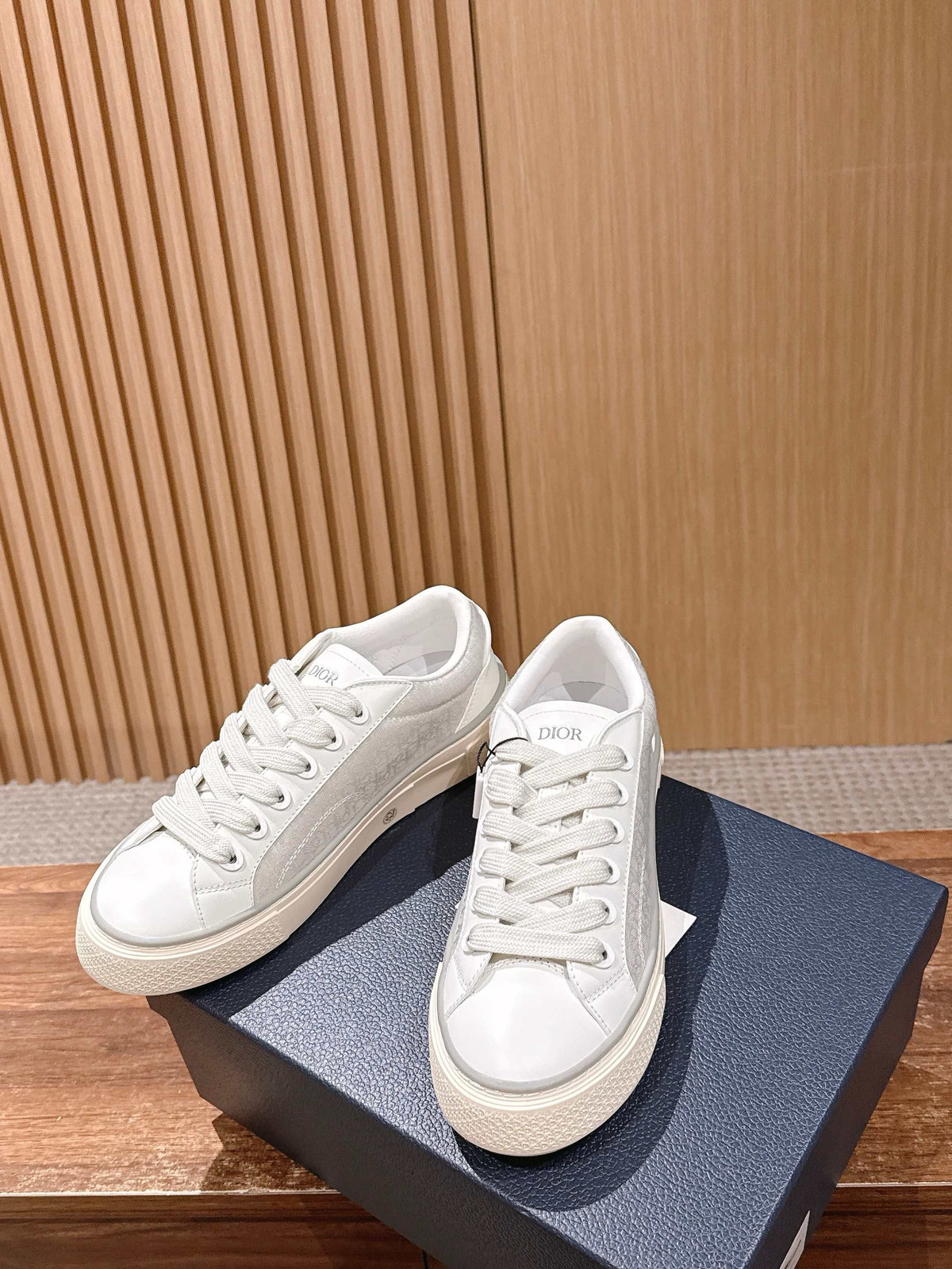 Black Leather Two-Tone Low-Top - Men's
