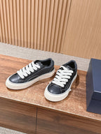 Black Leather Two-Tone Low-Top - Men's
