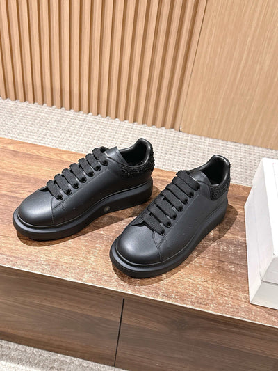 Black Sneakers