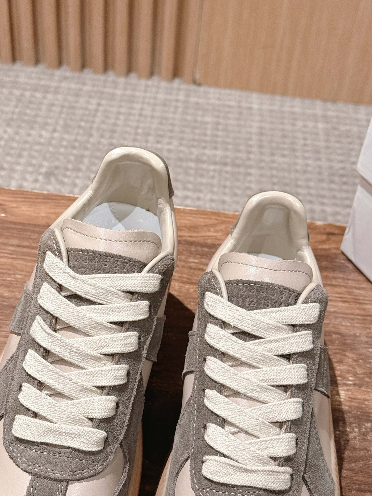 White Leather Gum Sole Low-Top - Women's