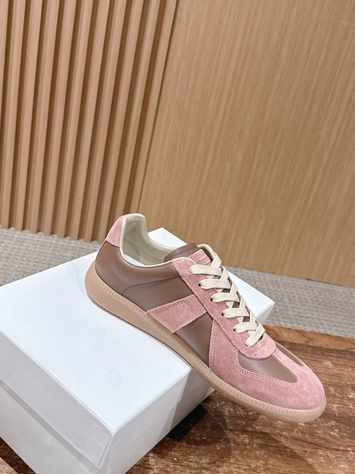 Multicolour Sneakers