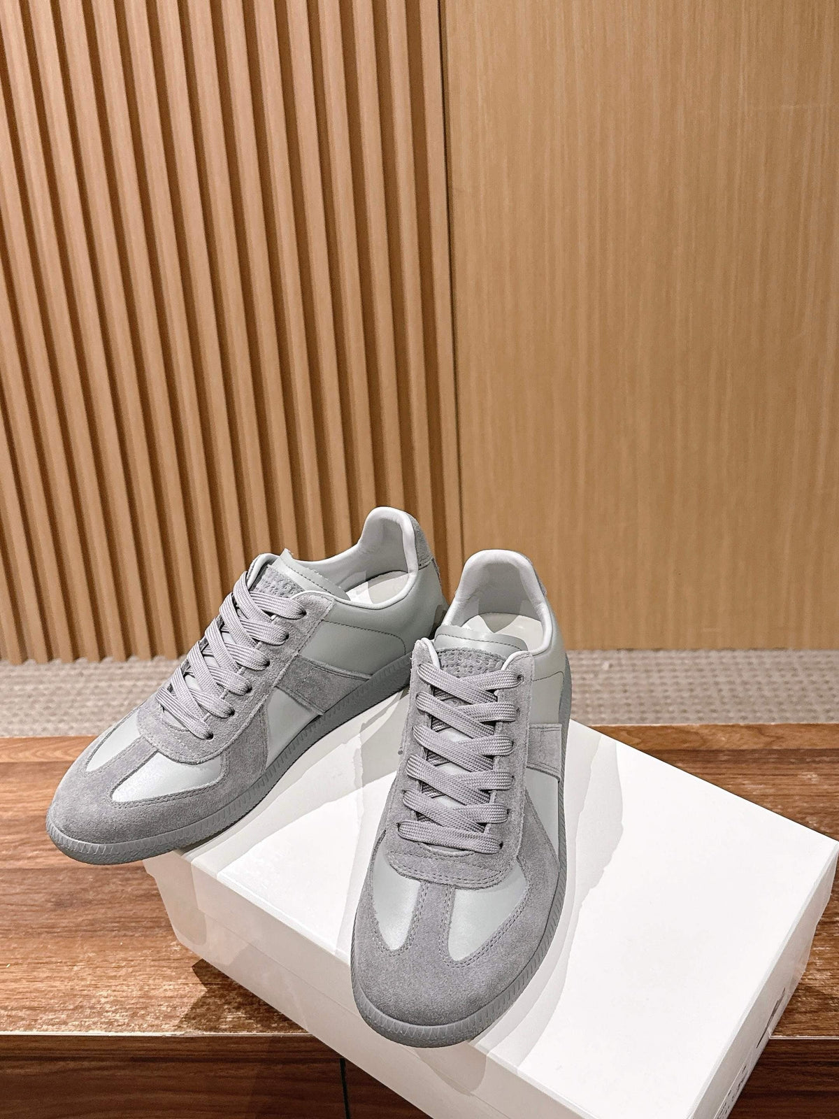 Multicolour Sneakers