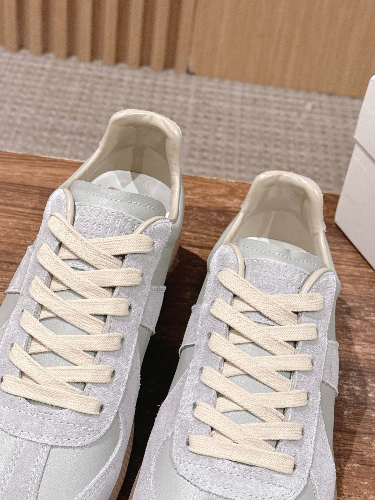 Multicolour Sneakers