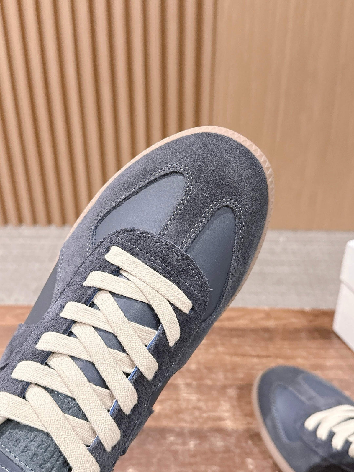 Multicolour Sneakers