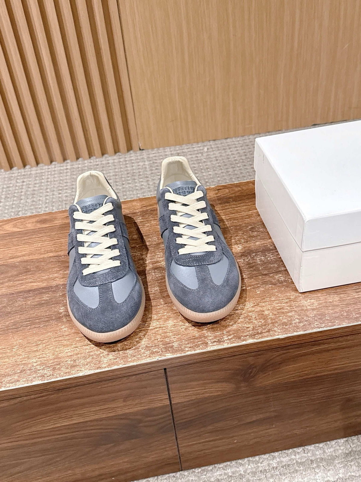Multicolour Sneakers