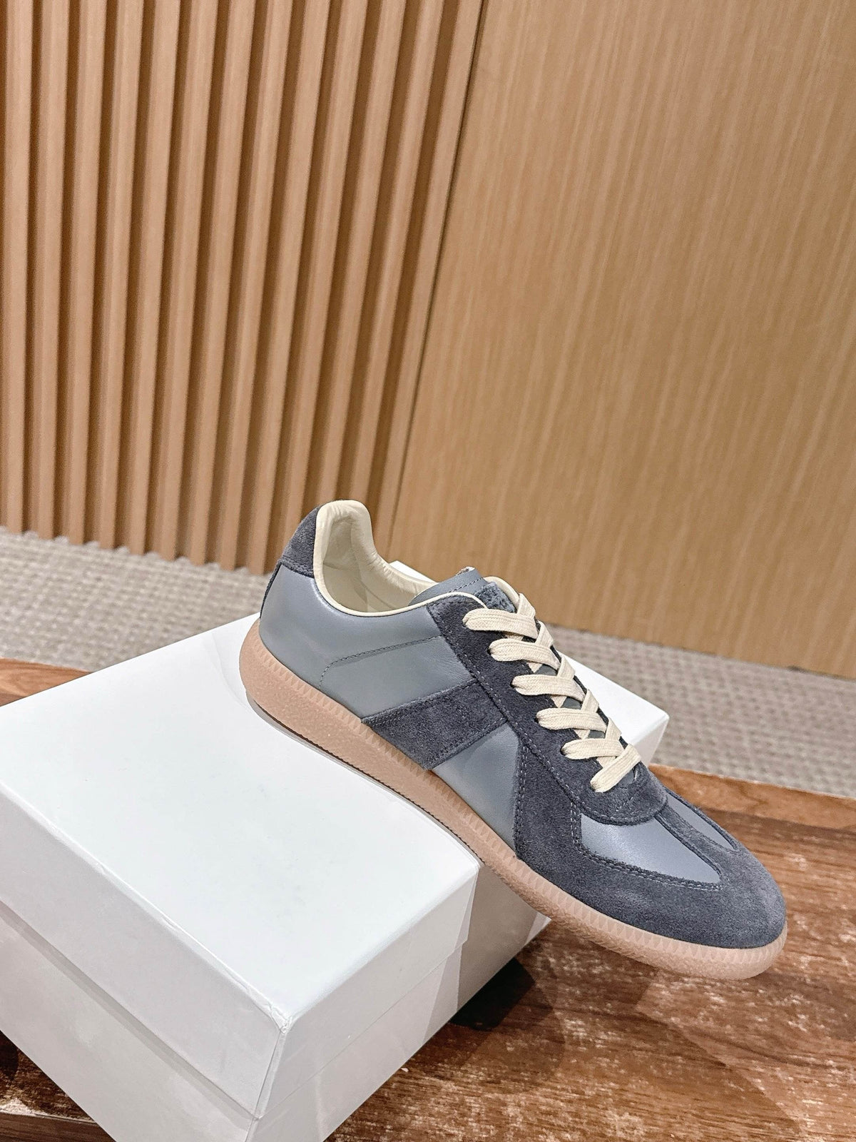 Multicolour Sneakers