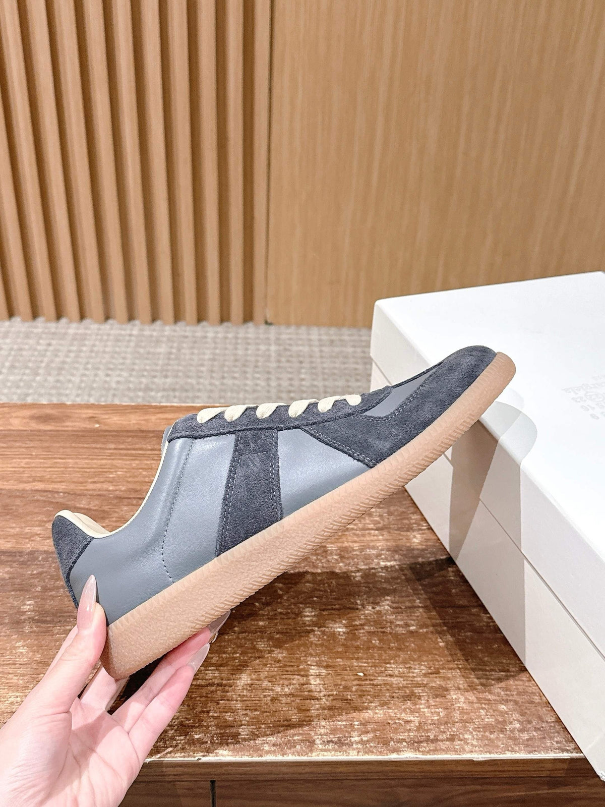 Multicolour Sneakers