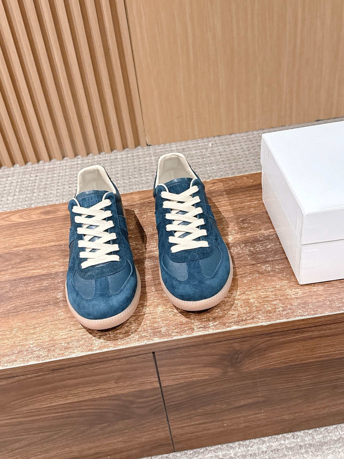 Multicolour Sneakers
