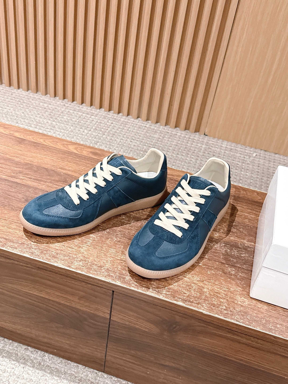 Multicolour Sneakers