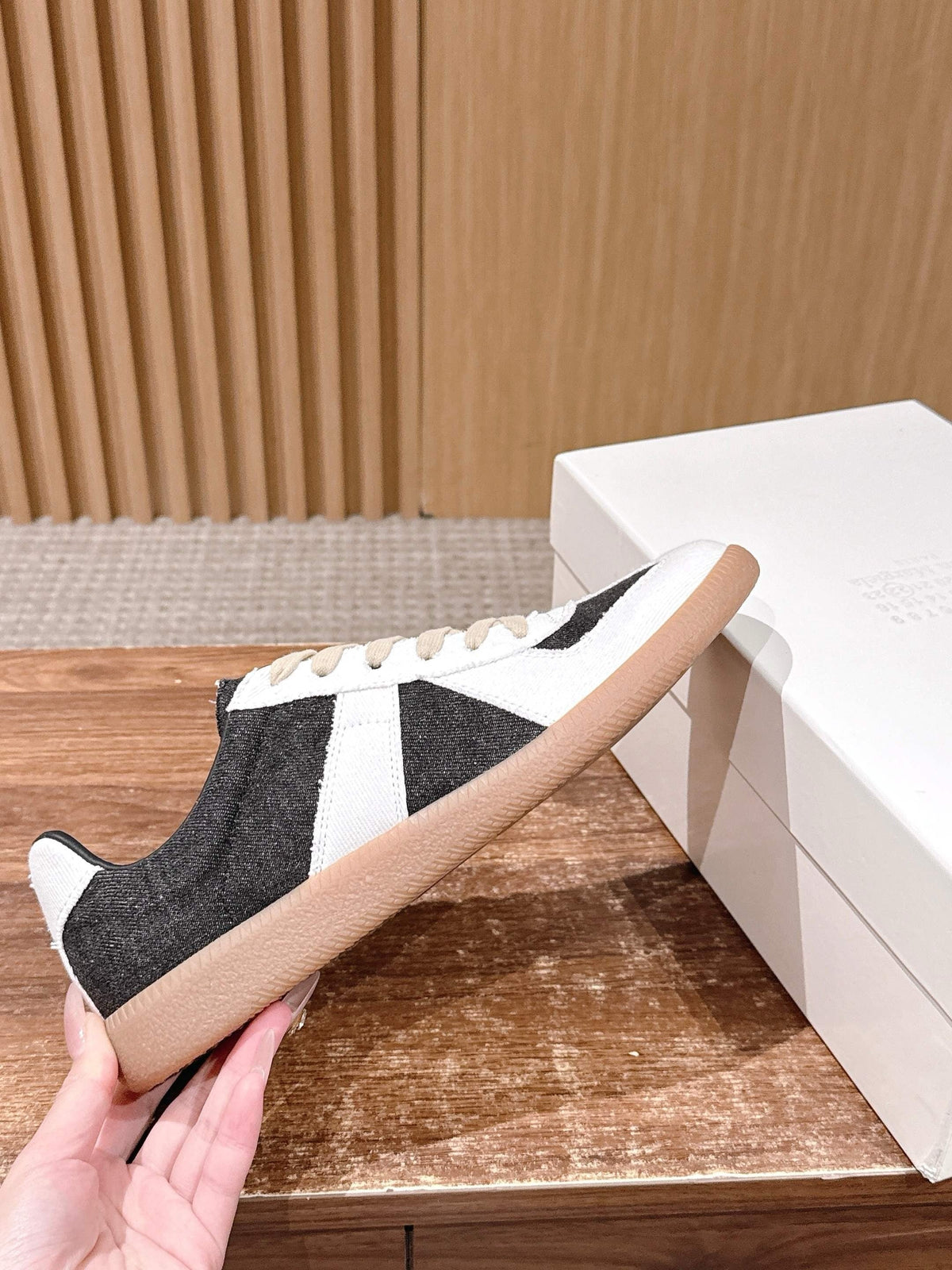 Multicolour Sneakers