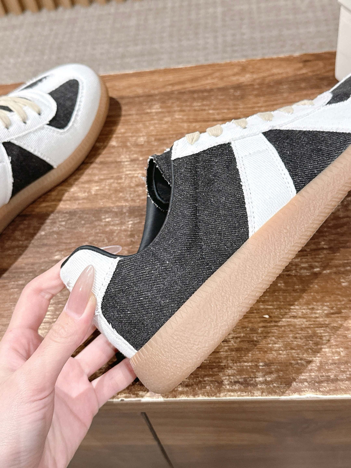 Multicolour Sneakers