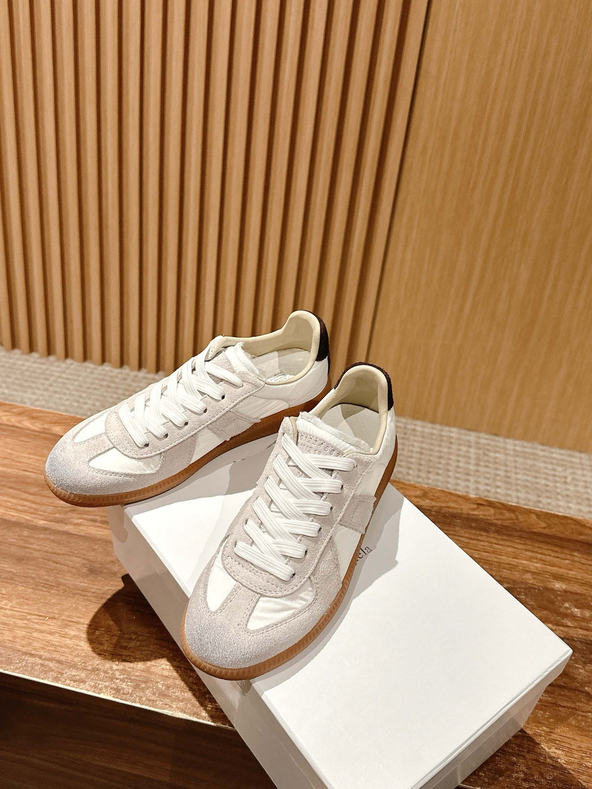 Multicolour Sneakers