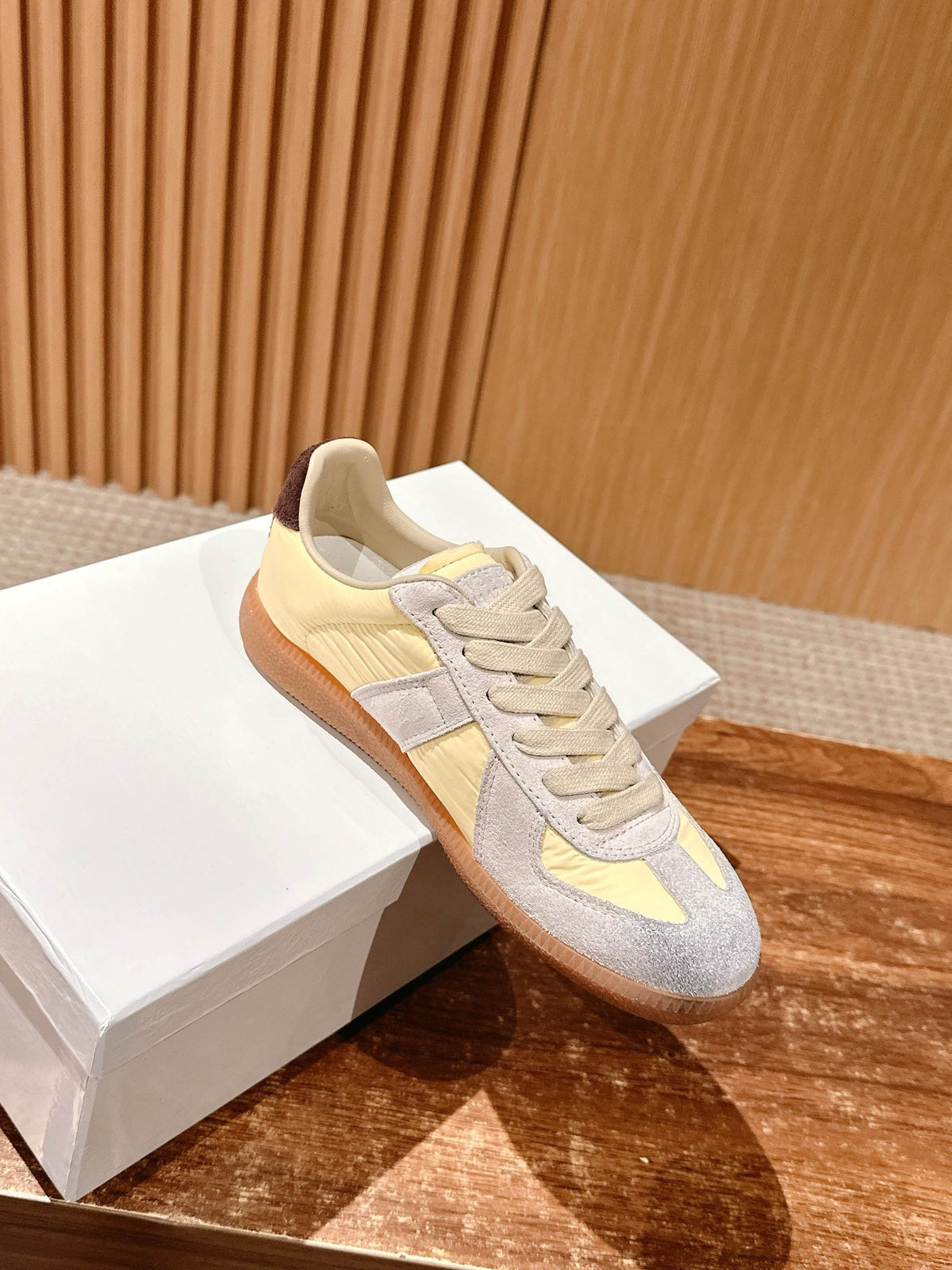 Multicolour Sneakers