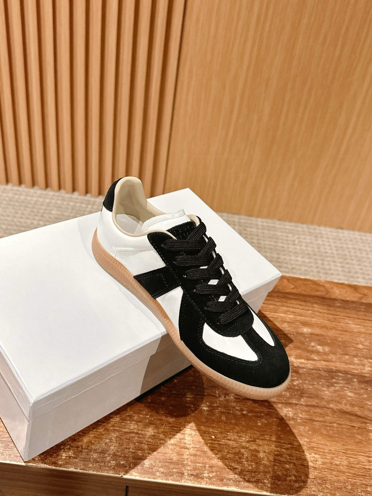 Multicolour Sneakers