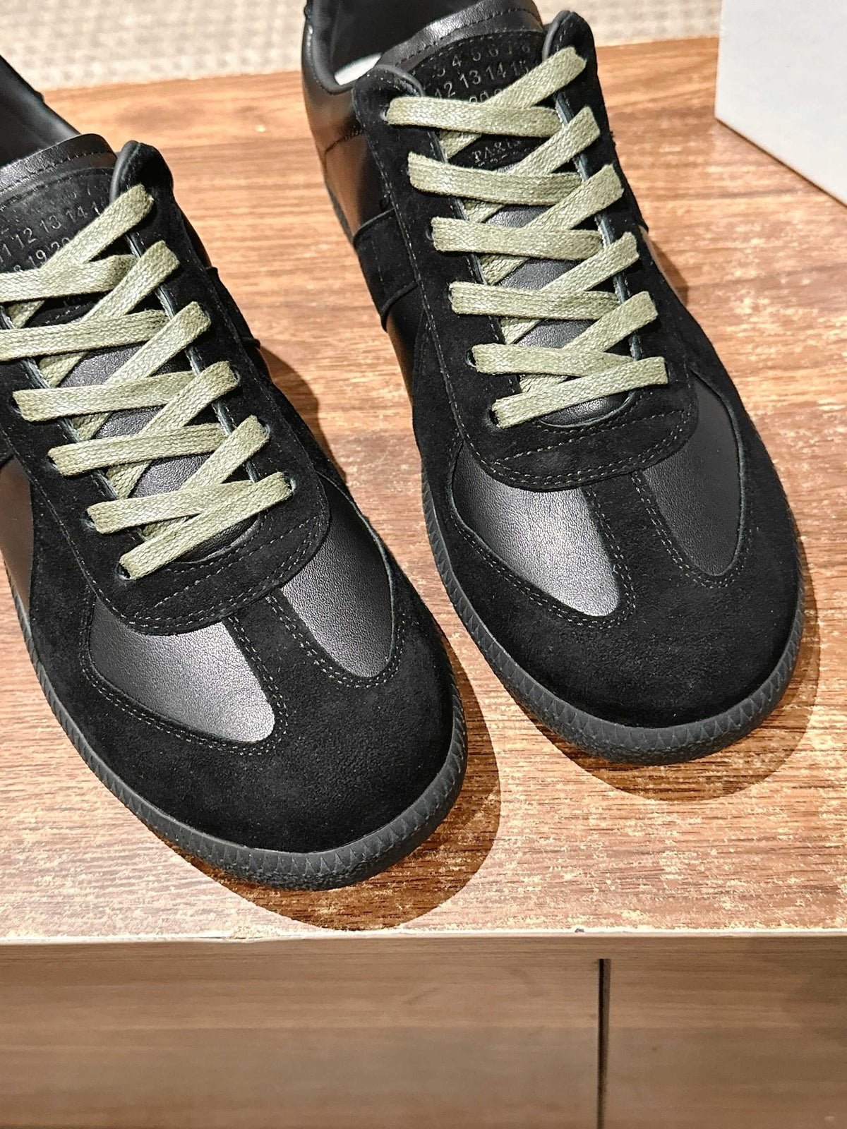 Multicolour Sneakers