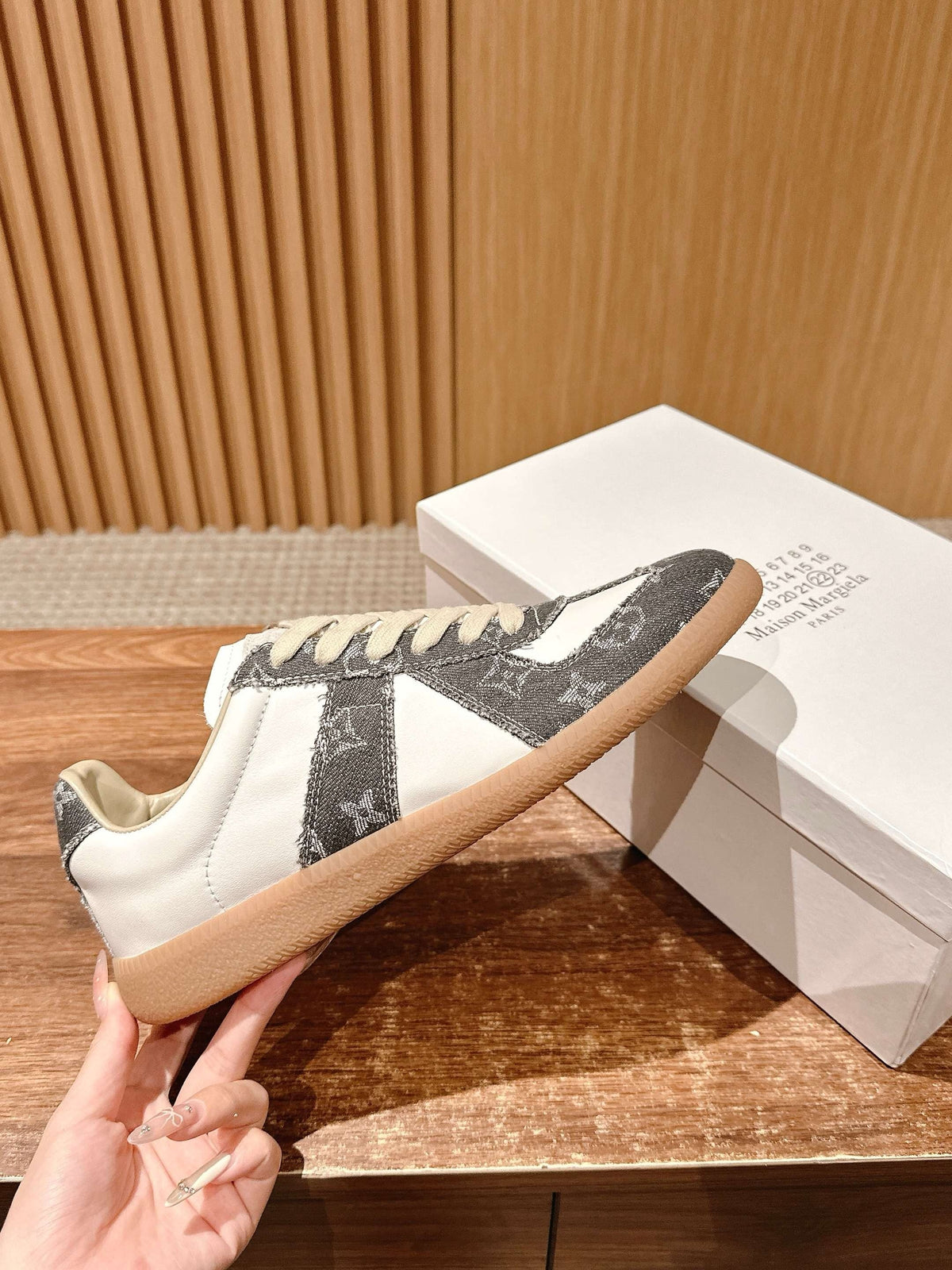 Multicolour Sneakers