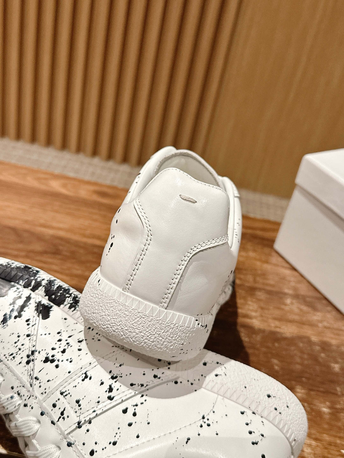Paint drop Black and White Sneakers