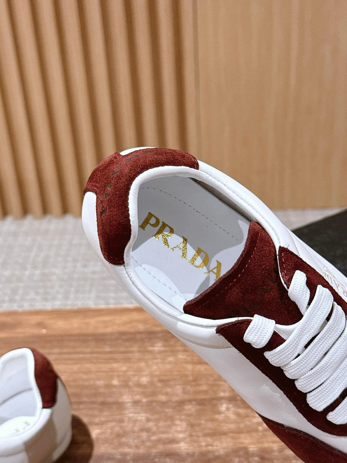 White Leather Colourblock Low-Top - Women's