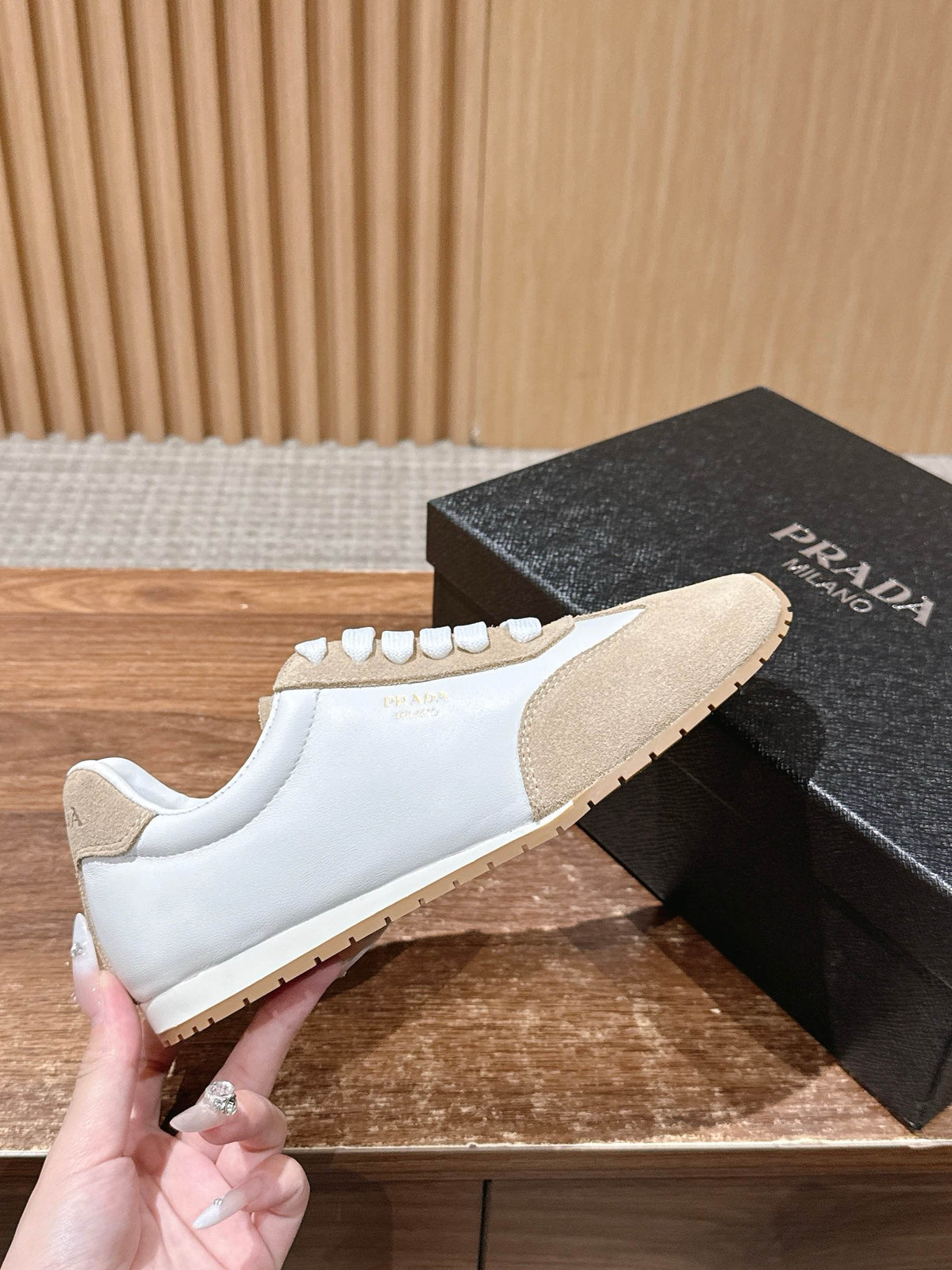 White Leather Colourblock Low-Top - Women's