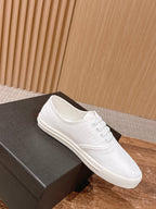 Black Canvas Contrast Sole Low-Top - Women's