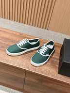 Black Canvas Contrast Sole Low-Top - Women's