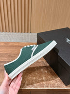 Black Canvas Contrast Sole Low-Top - Women's