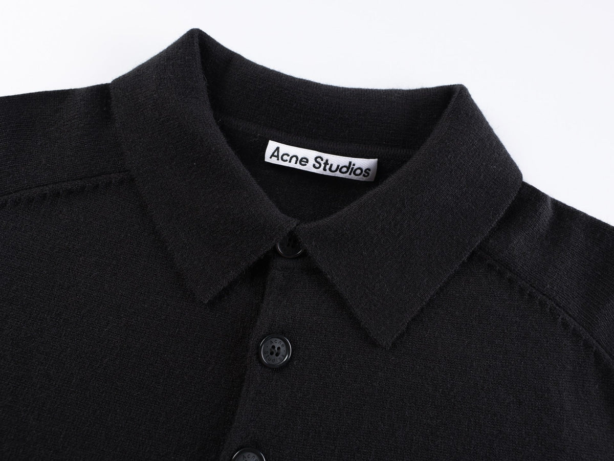 Black Cotton Chest Text Long-Sleeve - Men's
