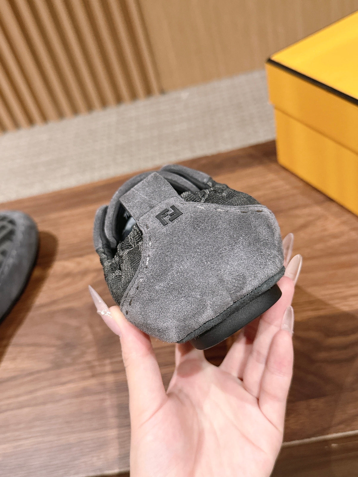 Grey Suede Logo Band Low-Top - Men's
