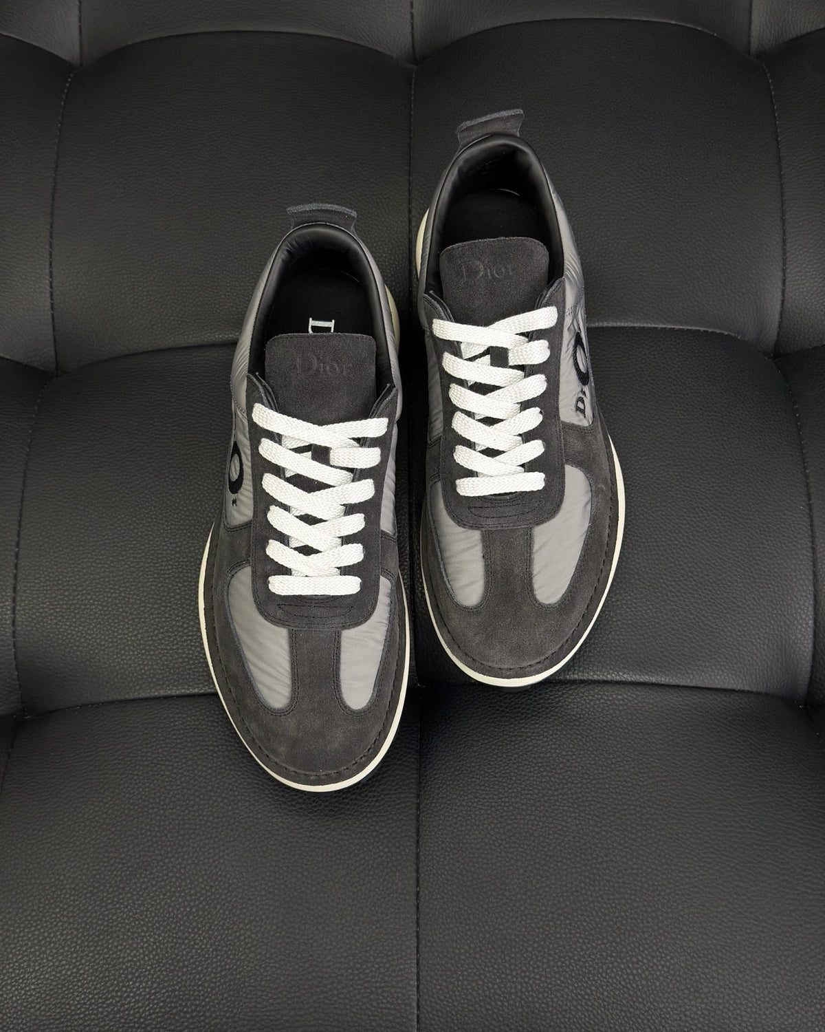 Leather Low-Top Cream Sneakers - Men's