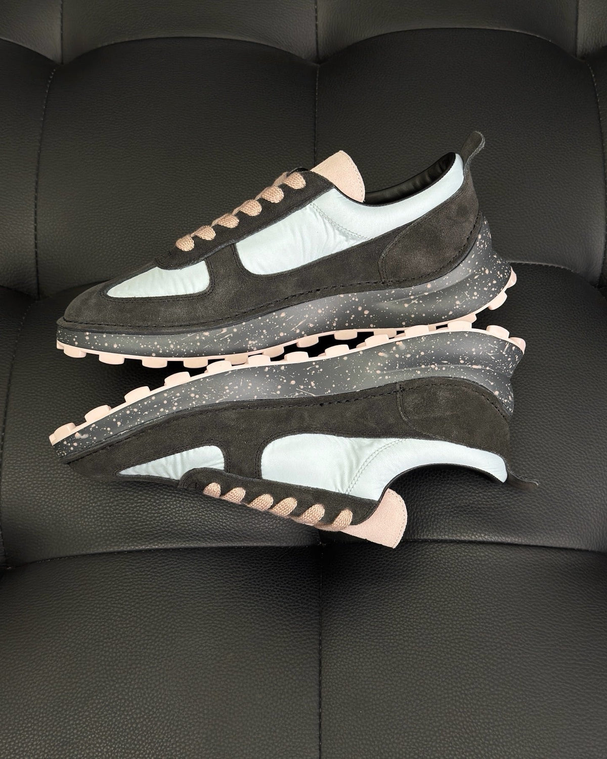 Leather Low-Top Cream Sneakers - Men's