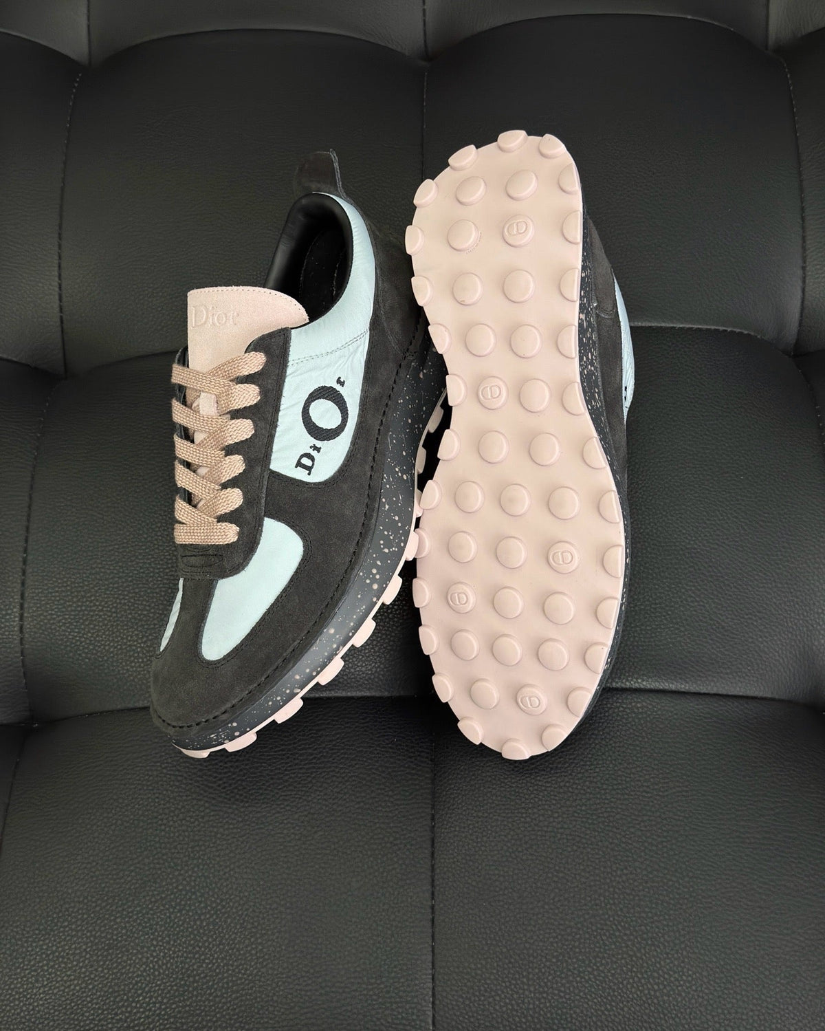 Leather Low-Top Cream Sneakers - Men's
