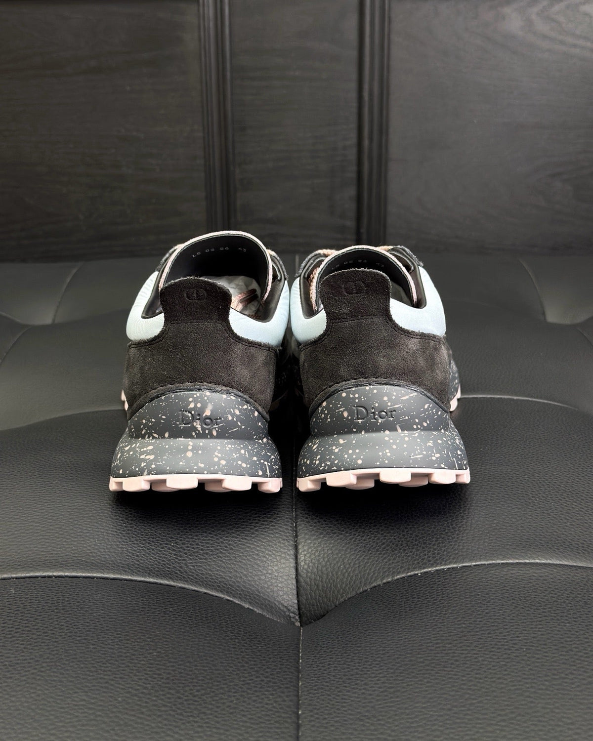 Leather Low-Top Cream Sneakers - Men's
