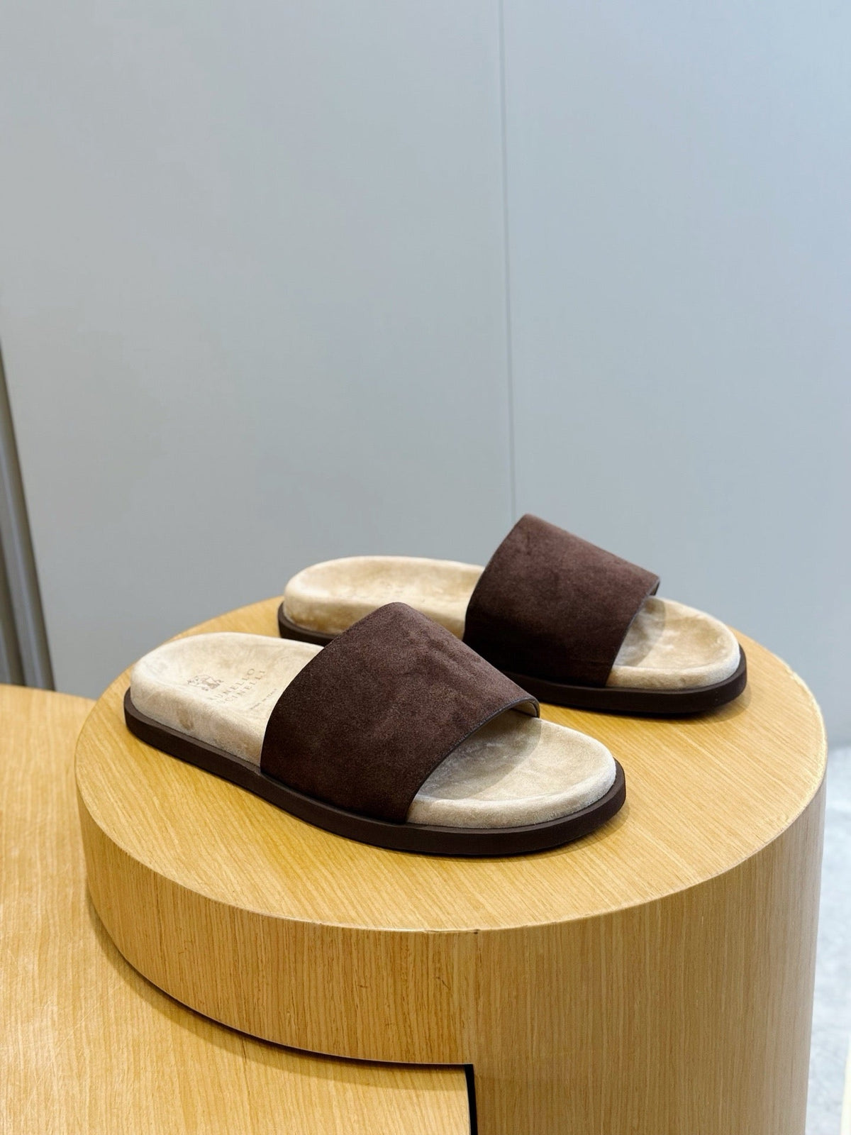 Brown Suede Contrast Footbed Crossover - Men's