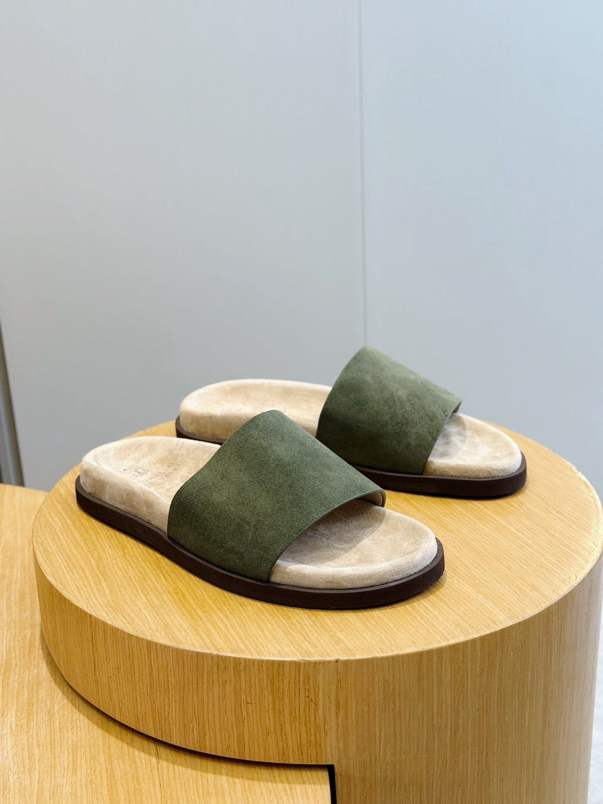 Brown Suede Contrast Footbed Crossover - Men's