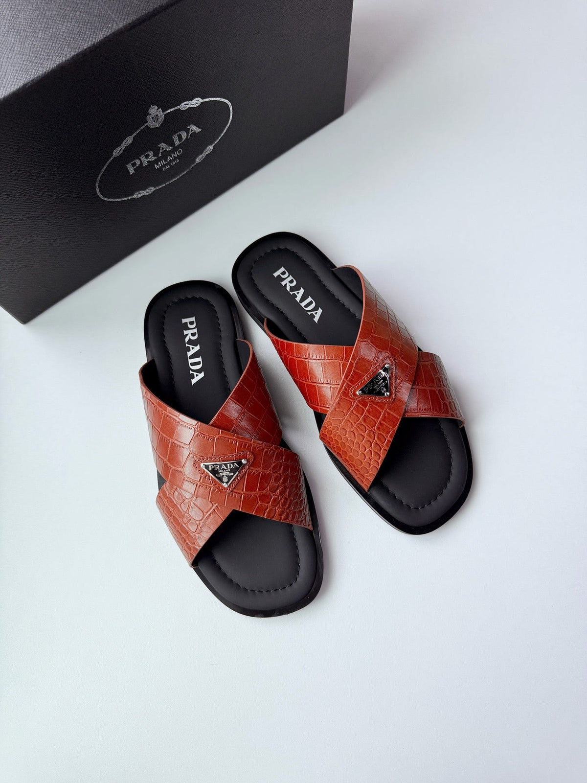 Black Leather Croc Crossover - Men's