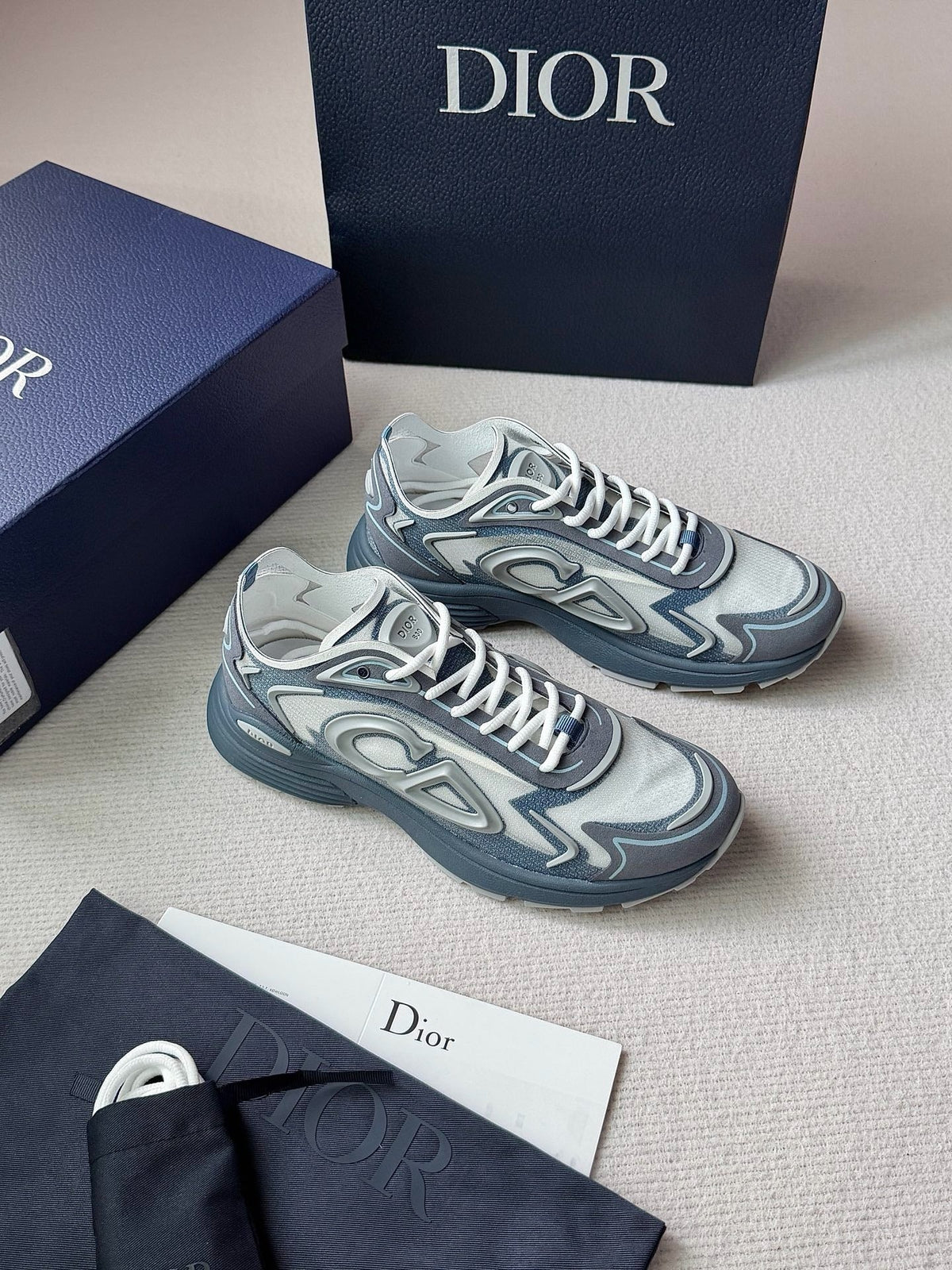 Mesh Runner Grey and Blue Sneakers - Men's