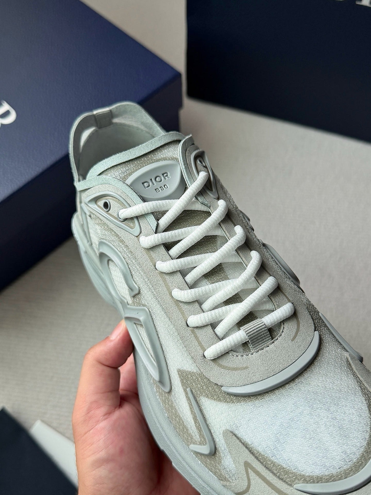 Mesh Runner Silver Sneakers - Men's
