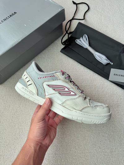 Distressed Mesh White and Pink Sneakers