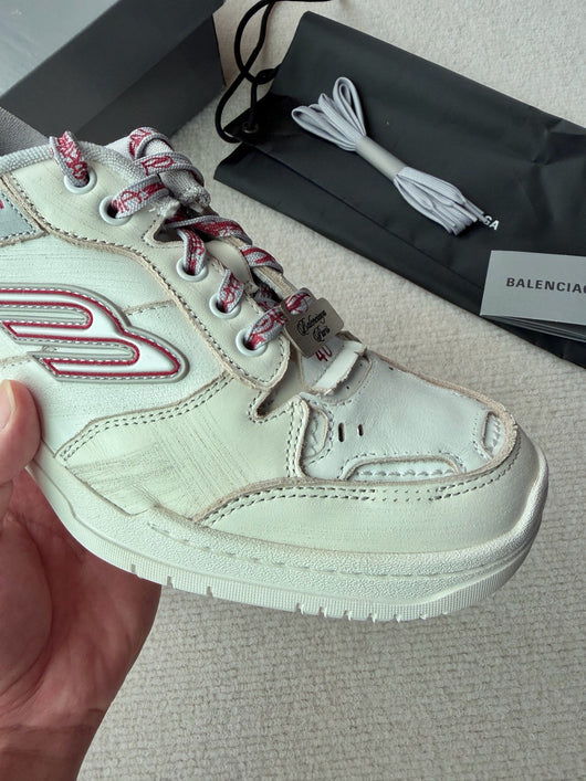 Distressed Mesh White and Pink Sneakers